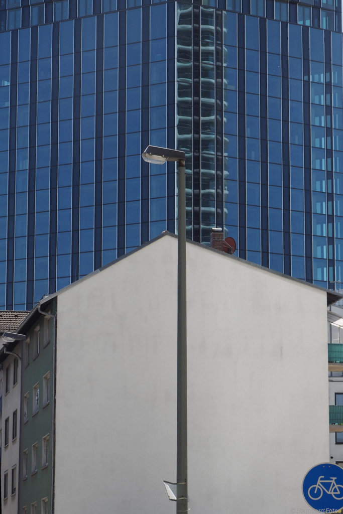 2208011, Frankfurt / The Spin, Hadi Teherani, 2022