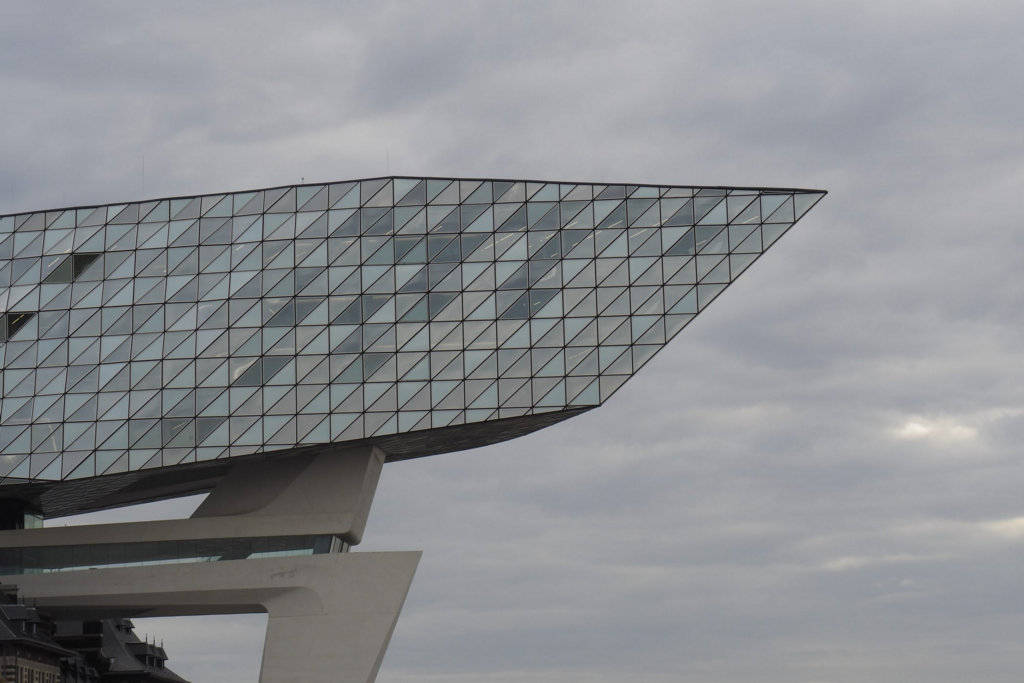 2208317, Antwerpen / Havenhuis, Zaha Hadid, 2016