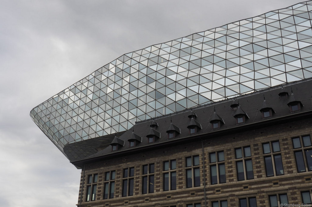 2208321, Antwerpen / Havenhuis, Zaha Hadid, 2016
