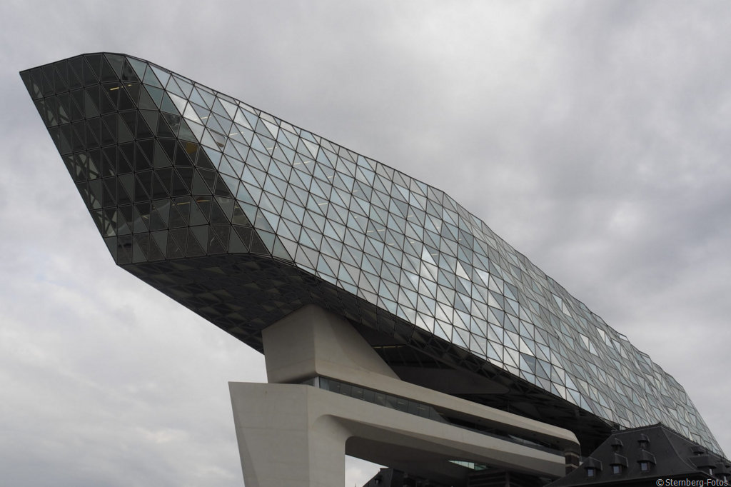 2208324, Antwerpen / Havenhuis, Zaha Hadid, 2016