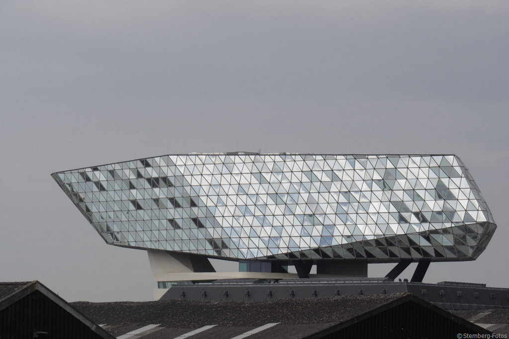 2208359, Antwerpen / Havenhuis, Zaha Hadid, 2016