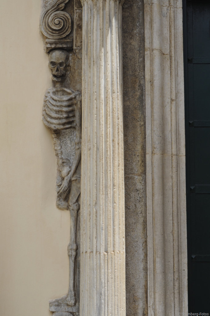 2405078, Salerno / Chiesa del Monte dei Morti, 1530