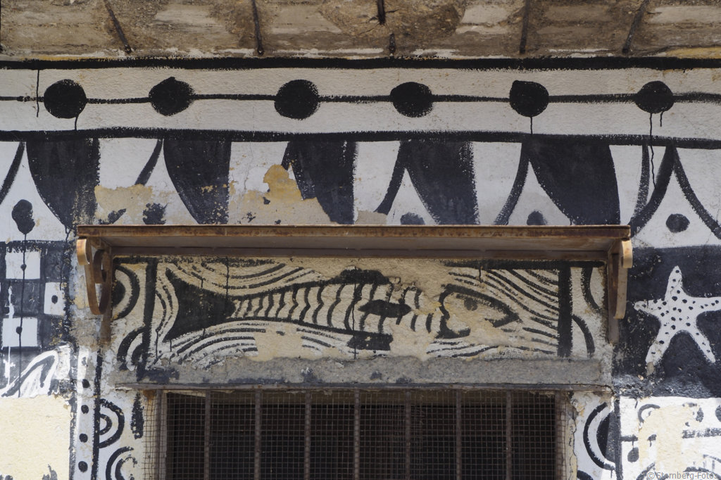 2405300, Palermo