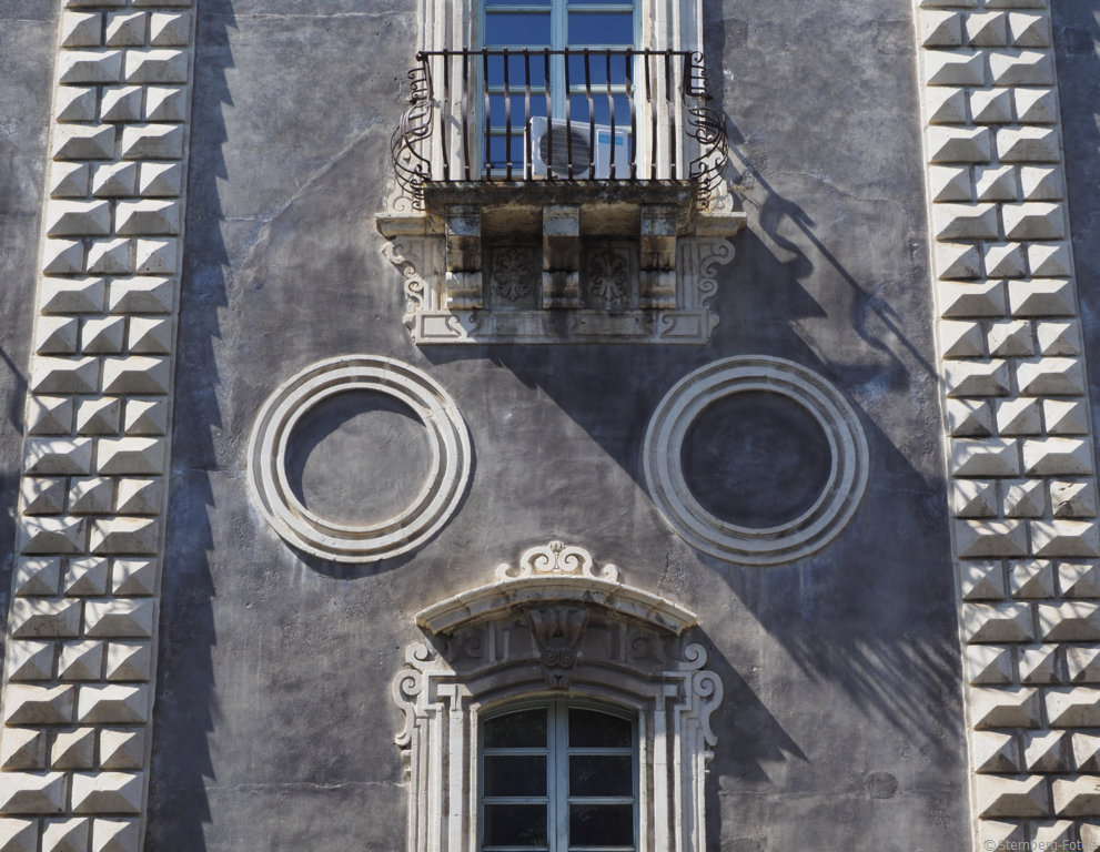 2405353, Catania / Monastero di San Nicolò l'Arena, 1558-1866