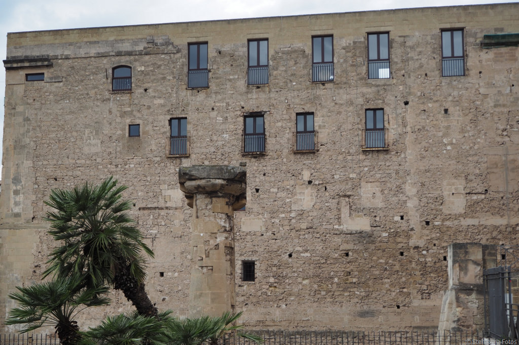 2406151, Taranto / Tempio di Poseidone, 6. Jahr. v. Chr. / Convento di S.Francesco, 1471